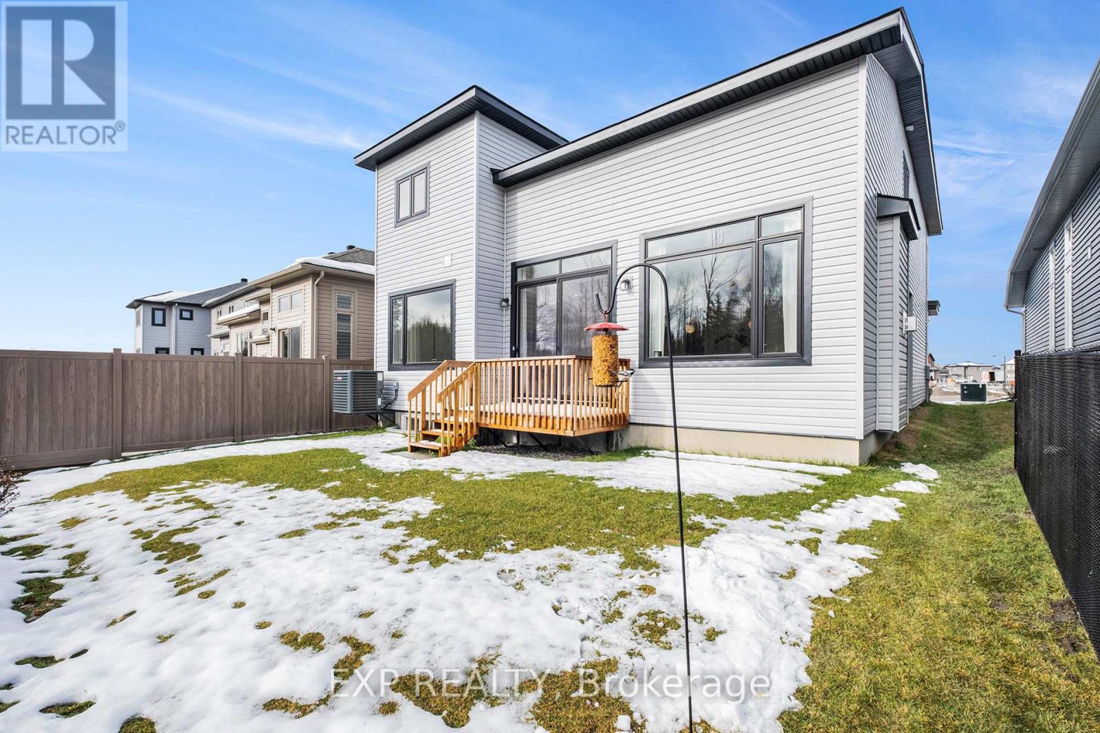 597 Paakanaak Avenue, Ottawa, Ontario  K1X 0H4 - Photo 31 - X12553960