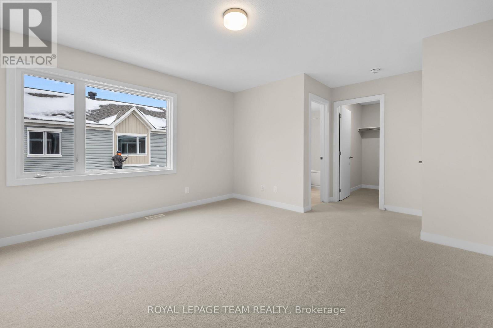 217 Ryan Reynolds Way, Ottawa, Ontario  K4A 5T6 - Photo 12 - X12553992