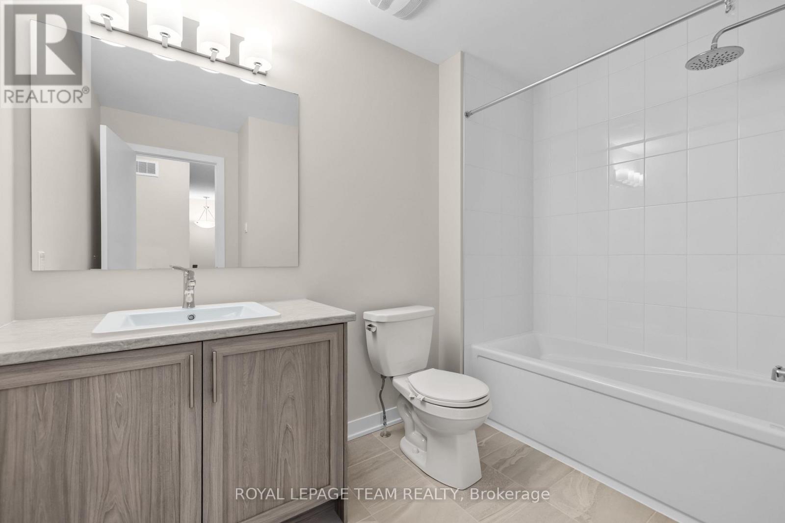 217 Ryan Reynolds Way, Ottawa, Ontario  K4A 5T6 - Photo 16 - X12553992