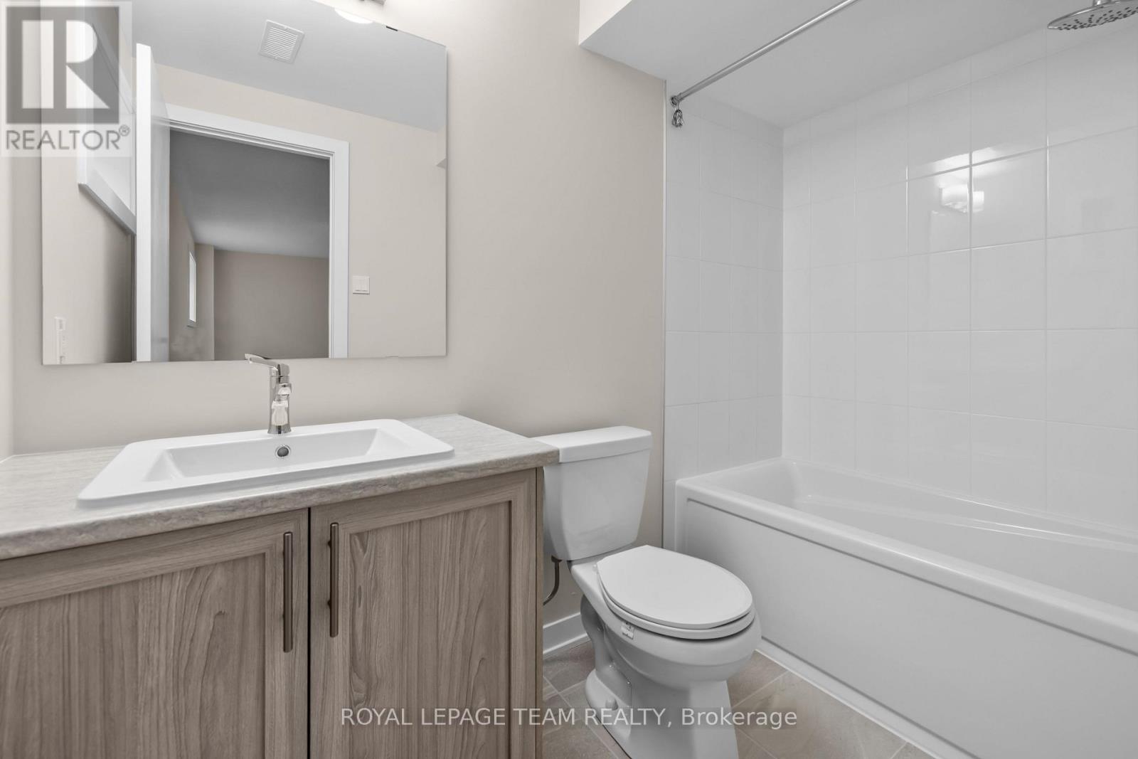 217 Ryan Reynolds Way, Ottawa, Ontario  K4A 5T6 - Photo 19 - X12553992