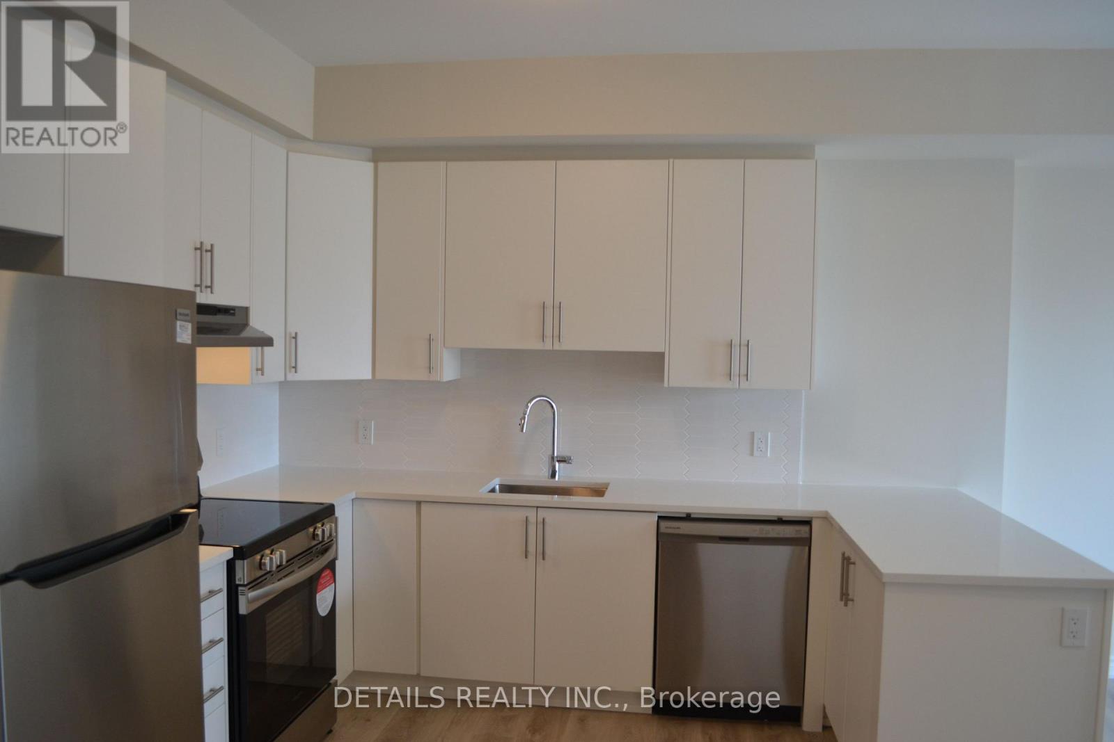 604 - 397 Codd's Road, Ottawa, Ontario  K1K 5C7 - Photo 26 - X12554098