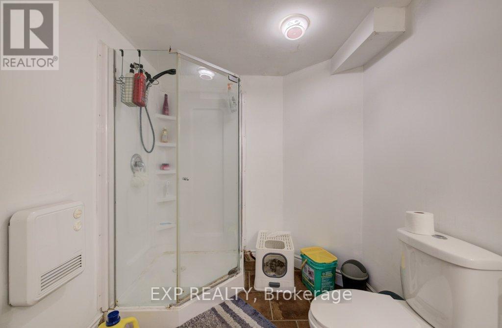 1361 Stanbury Road, Oakville, Ontario  L6L 2J5 - Photo 15 - W12553968