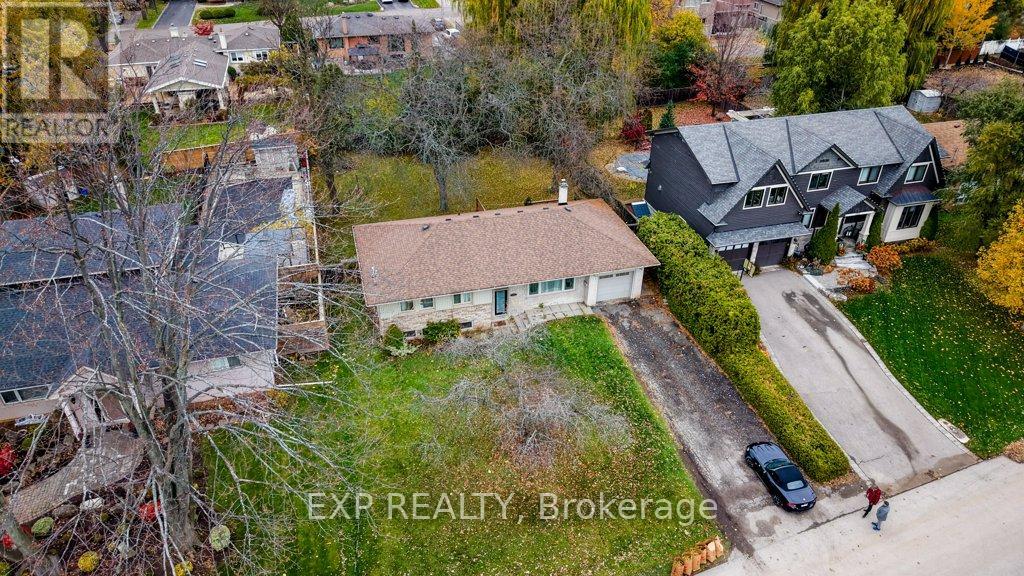 1361 Stanbury Road, Oakville, Ontario  L6L 2J5 - Photo 26 - W12553968