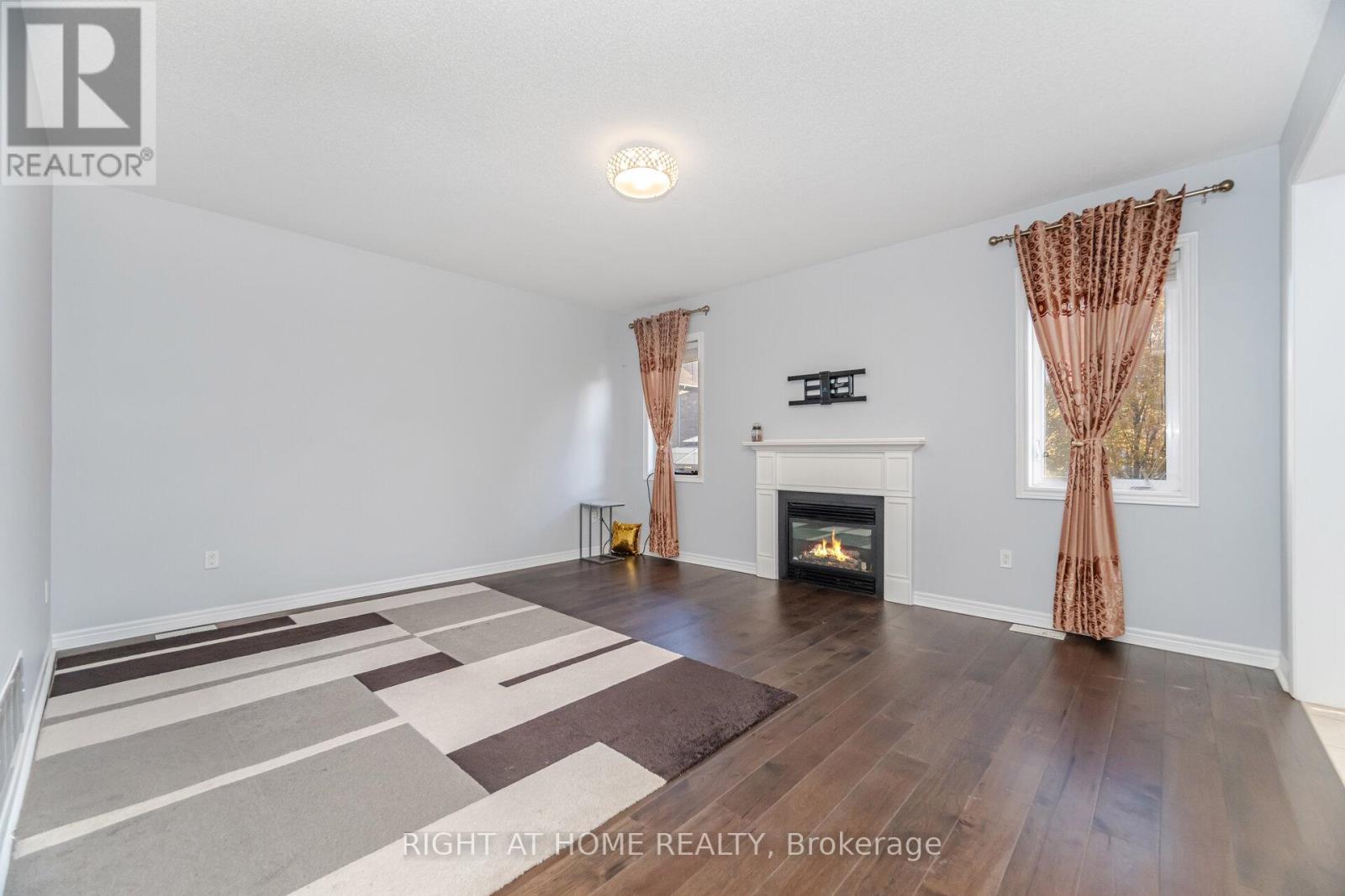 244 Raymond Road, Hamilton, Ontario  L9K 0H5 - Photo 11 - X12553816