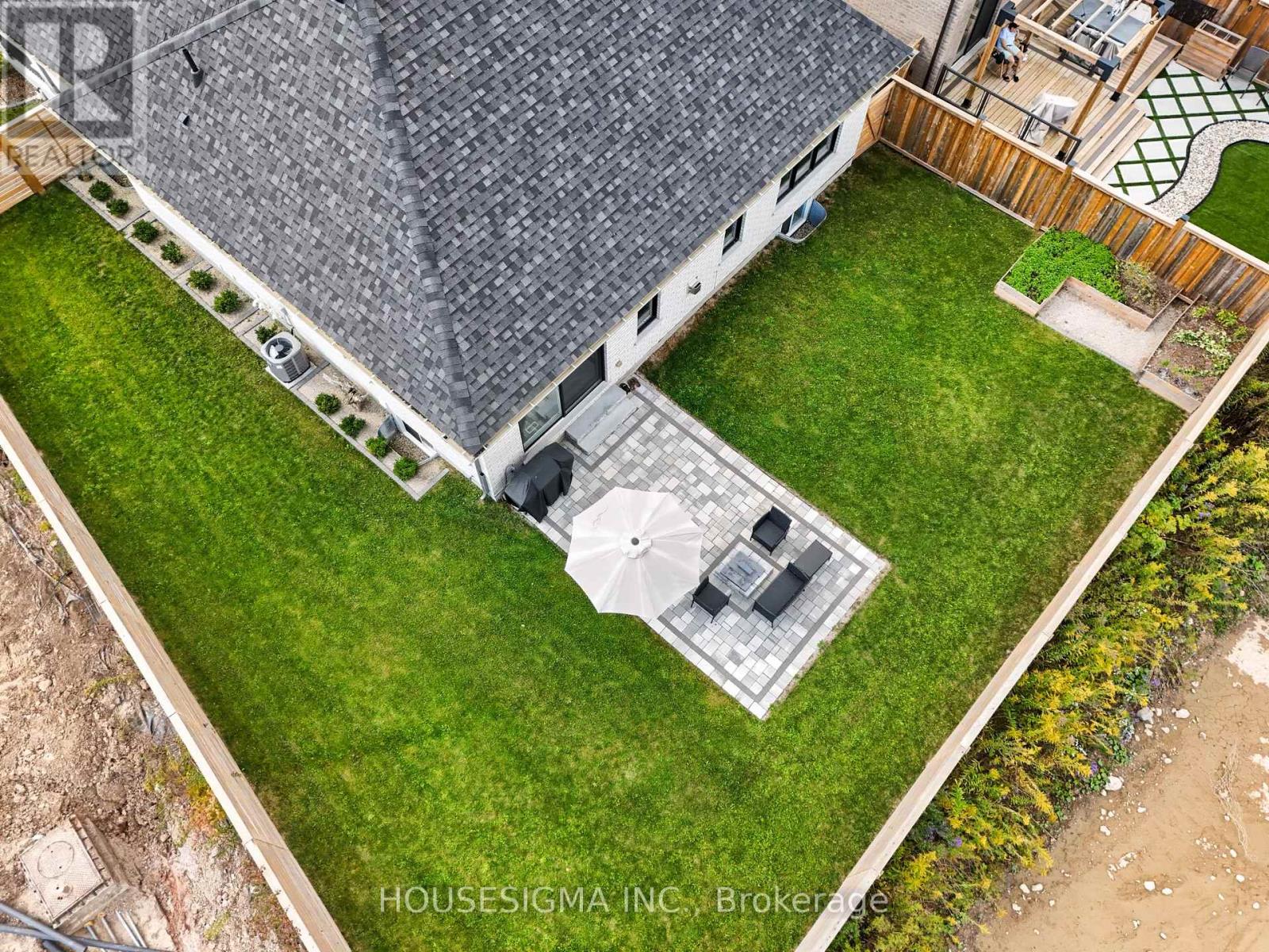 106 Cutting Drive, Centre Wellington, Ontario  N0B 1S0 - Photo 33 - X12553830