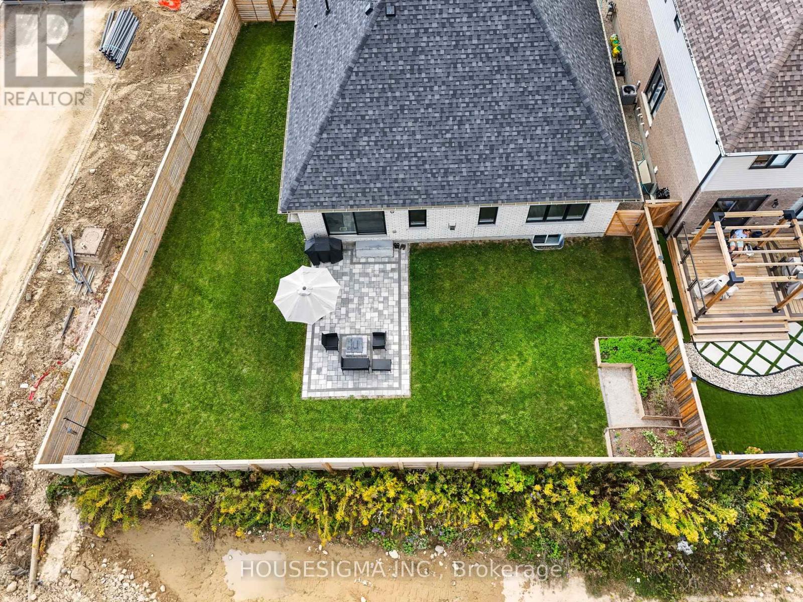 106 Cutting Drive, Centre Wellington, Ontario  N0B 1S0 - Photo 34 - X12553830