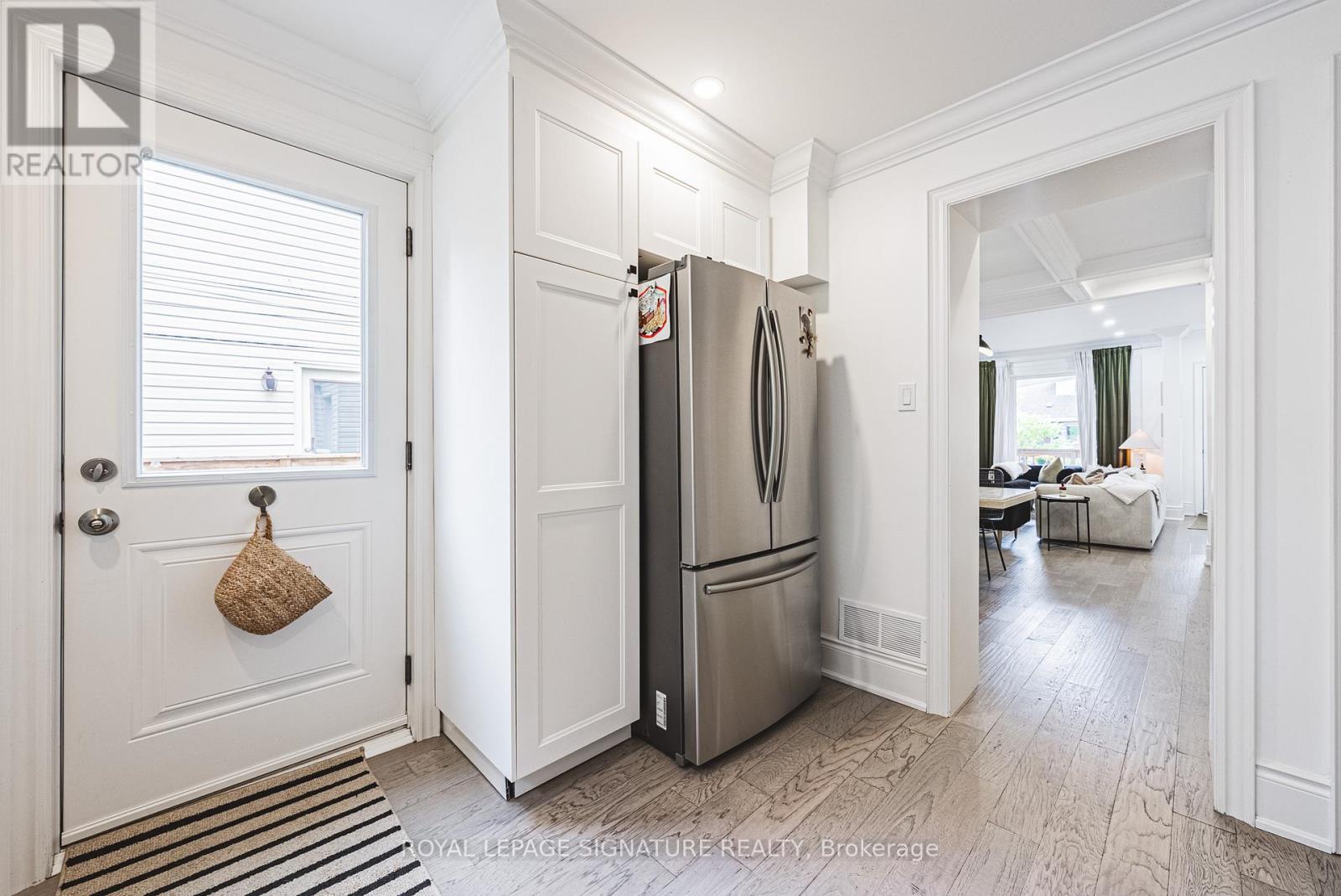 110 Kensington Avenue S, Hamilton, Ontario  L8M 3H3 - Photo 15 - X12553856