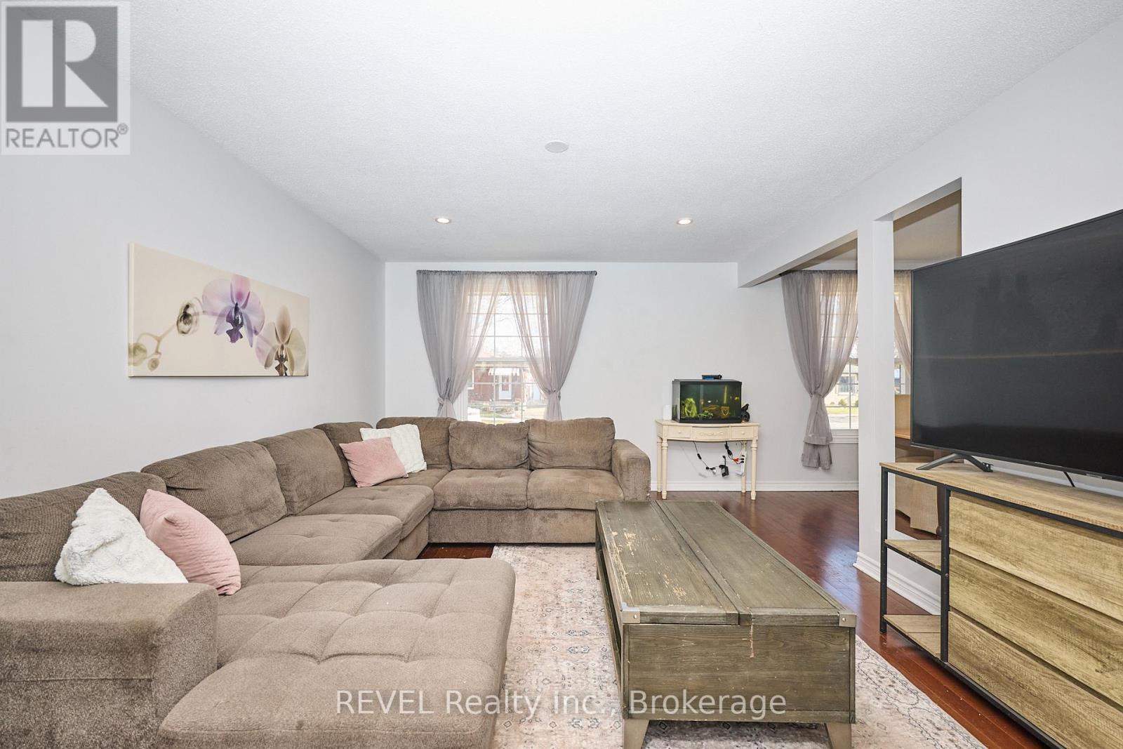 2989 Loyalist Avenue, Niagara Falls, Ontario  L2J 3K8 - Photo 7 - X12553986