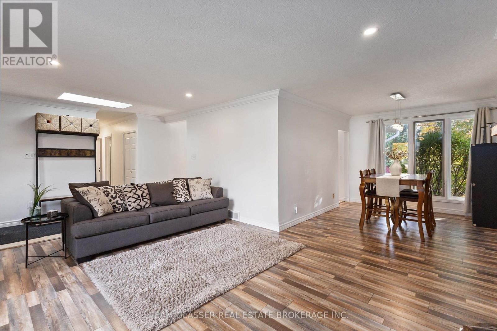 1054 Wembley Road, London North, Ontario  N6H 3X6 - Photo 6 - X12508980