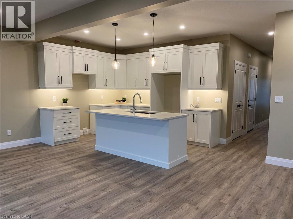 72 Redbud Road, Elmira, Ontario  N3B 0G2 - Photo 5 - 40684519