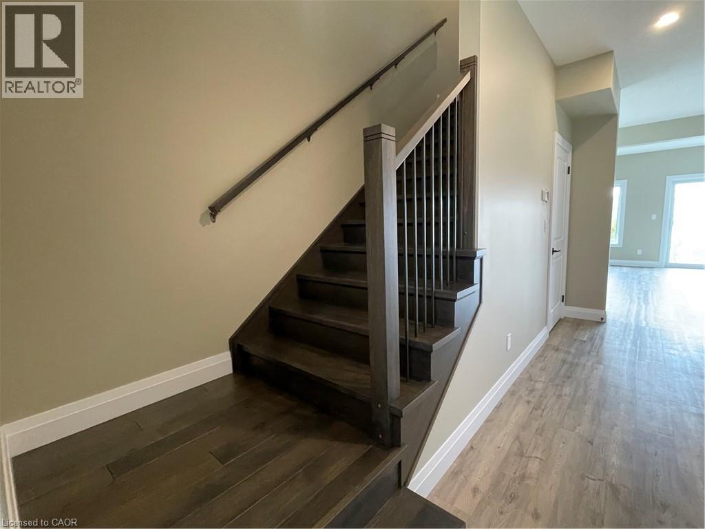 72 Redbud Road, Elmira, Ontario  N3B 0G2 - Photo 2 - 40684519