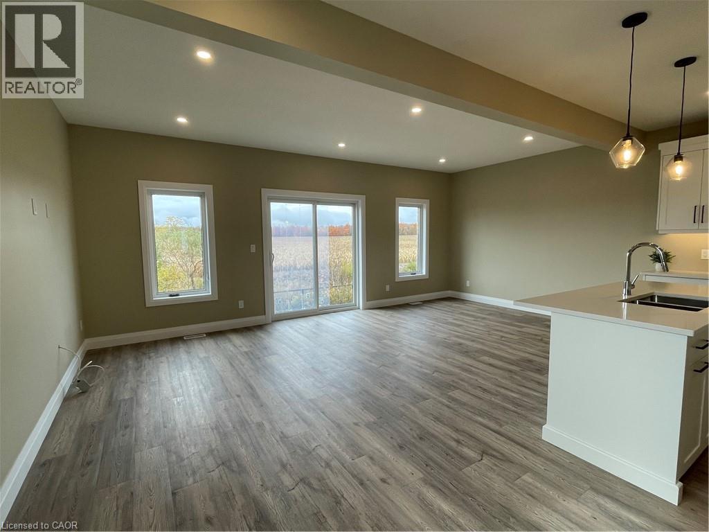 72 Redbud Road, Elmira, Ontario  N3B 0G2 - Photo 3 - 40684519