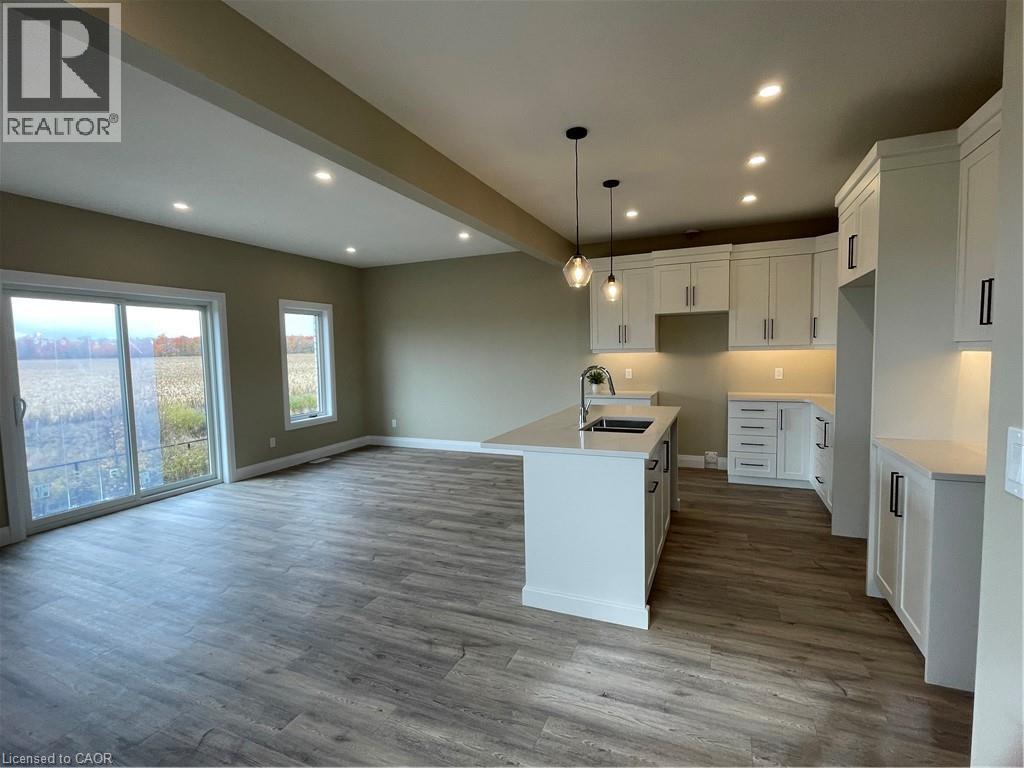 72 Redbud Road, Elmira, Ontario  N3B 0G2 - Photo 4 - 40684519