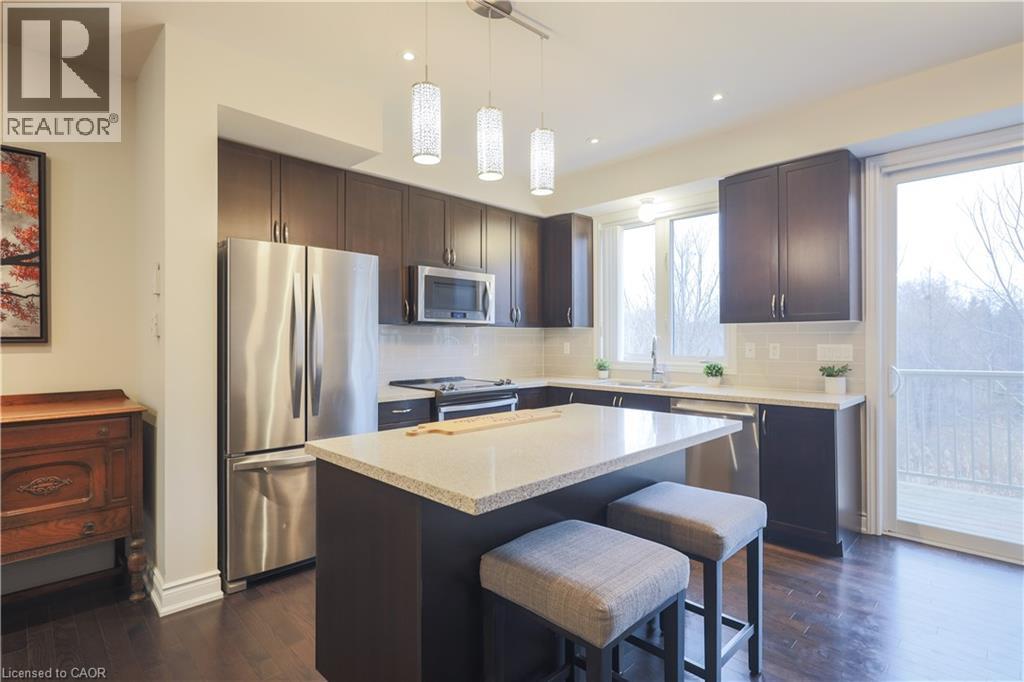 686 Wendy Culbert Crescent, Newmarket, Ontario  L3X 0A4 - Photo 10 - 40779551