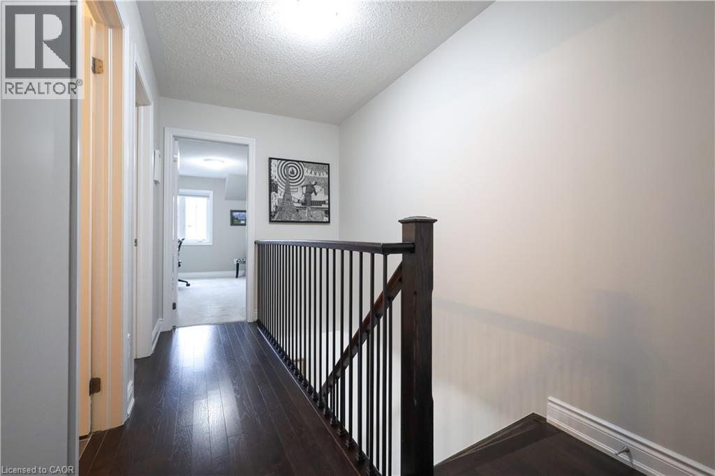 686 Wendy Culbert Crescent, Newmarket, Ontario  L3X 0A4 - Photo 16 - 40779551