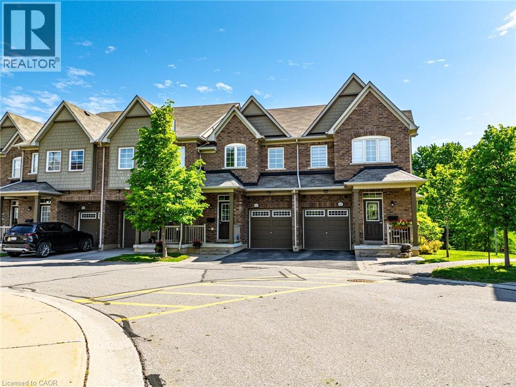 686 WENDY CULBERT Crescent, Newmarket, Ontario