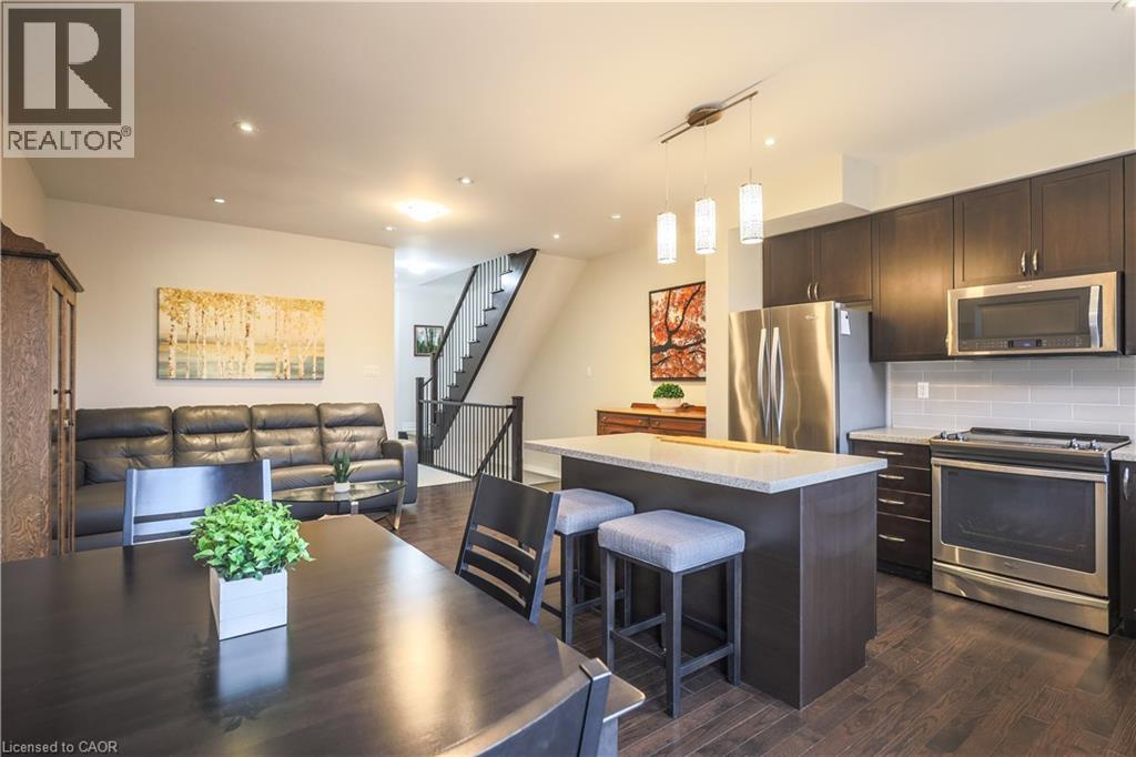 686 Wendy Culbert Crescent, Newmarket, Ontario  L3X 0A4 - Photo 7 - 40779551