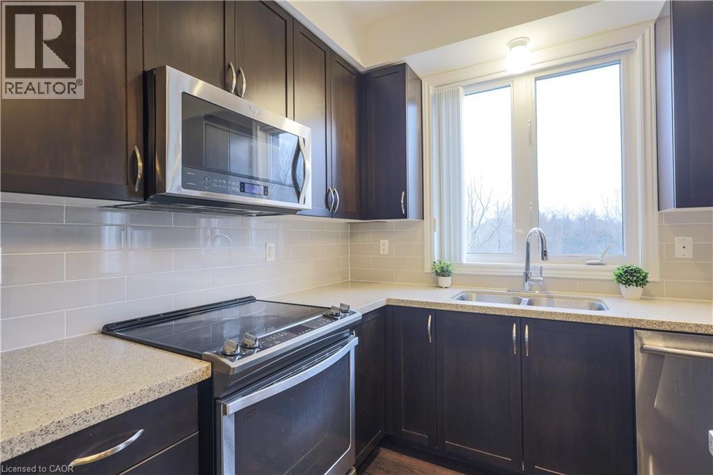 686 Wendy Culbert Crescent, Newmarket, Ontario  L3X 0A4 - Photo 12 - 40779551