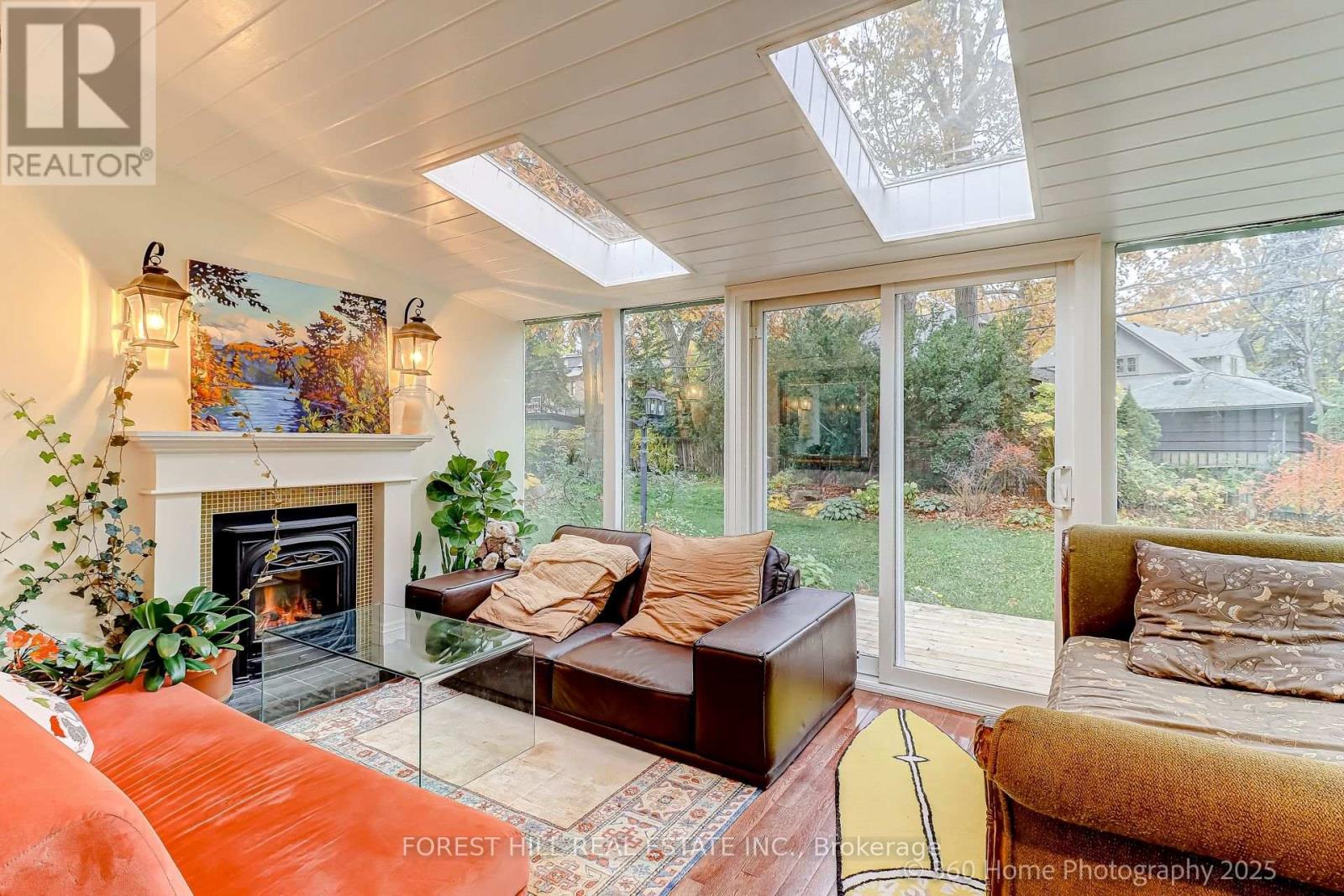 91 Braemore Gardens, Toronto, Ontario  M6G 2C7 - Photo 15 - C12524268