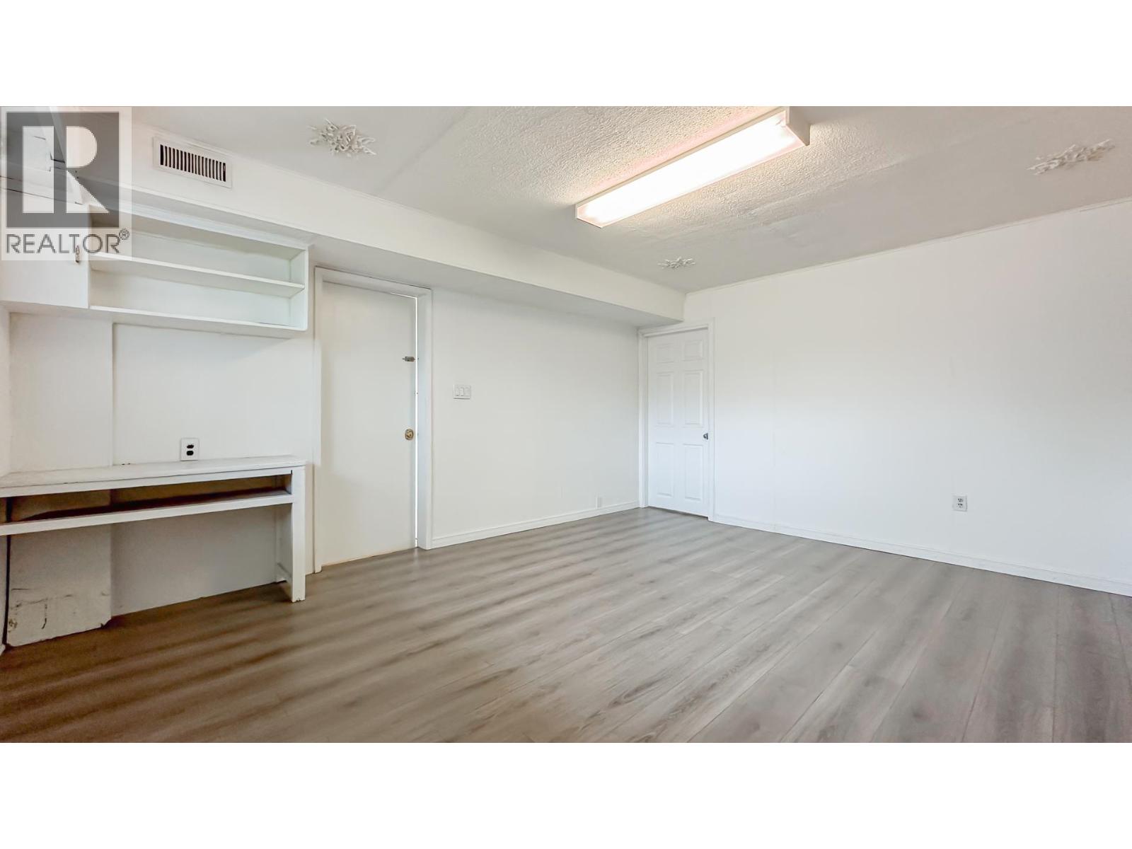 4207 Union Street, Burnaby, British Columbia V5C 2X3 - Photo 9 - R3068224