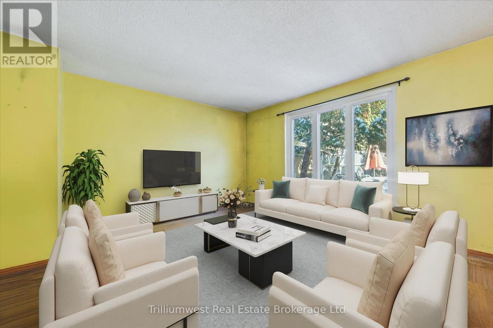 3173 Gwendale Crescent, Mississauga, Ontario L5A 3B6 - Photo 13 - W12539552