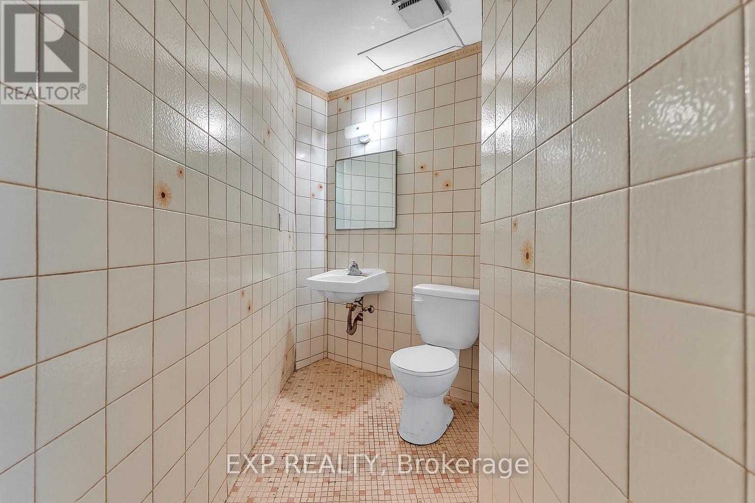 Unit A - 2 King Street, Quinte West, Ontario  K8V 3V7 - Photo 13 - X12553920