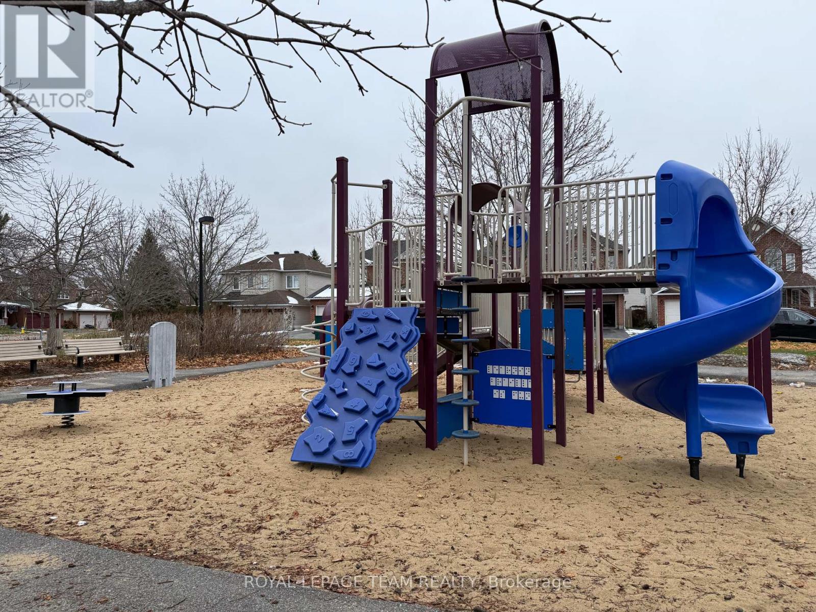 507 Foxlight Circle, Ottawa, Ontario  K2R 1G9 - Photo 48 - X12551118