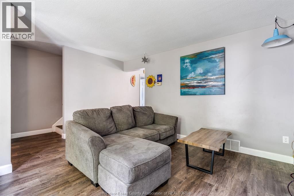3054 Coram, Windsor, Ontario  N8R 1P3 - Photo 6 - 25029052