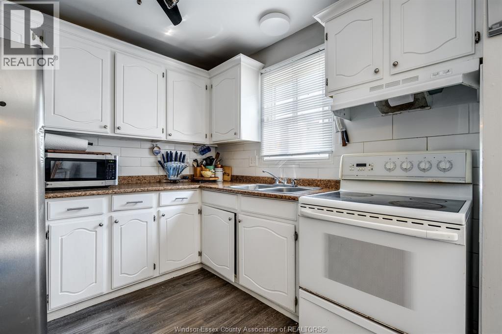 3054 Coram, Windsor, Ontario  N8R 1P3 - Photo 9 - 25029052