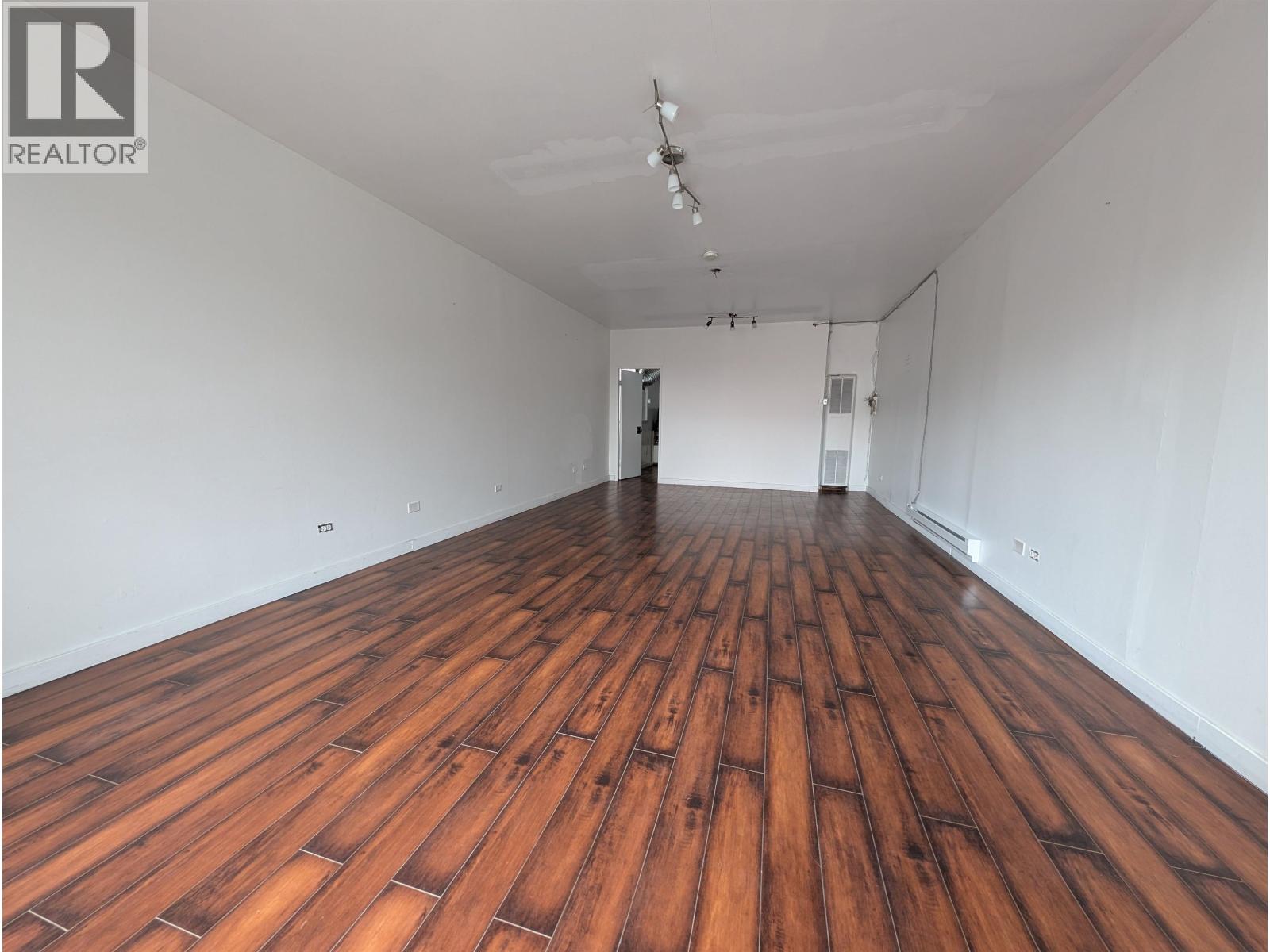 1 & 2 5936 Fraser Street, Vancouver, British Columbia  V5W 2Z7 - Photo 5 - C8072771