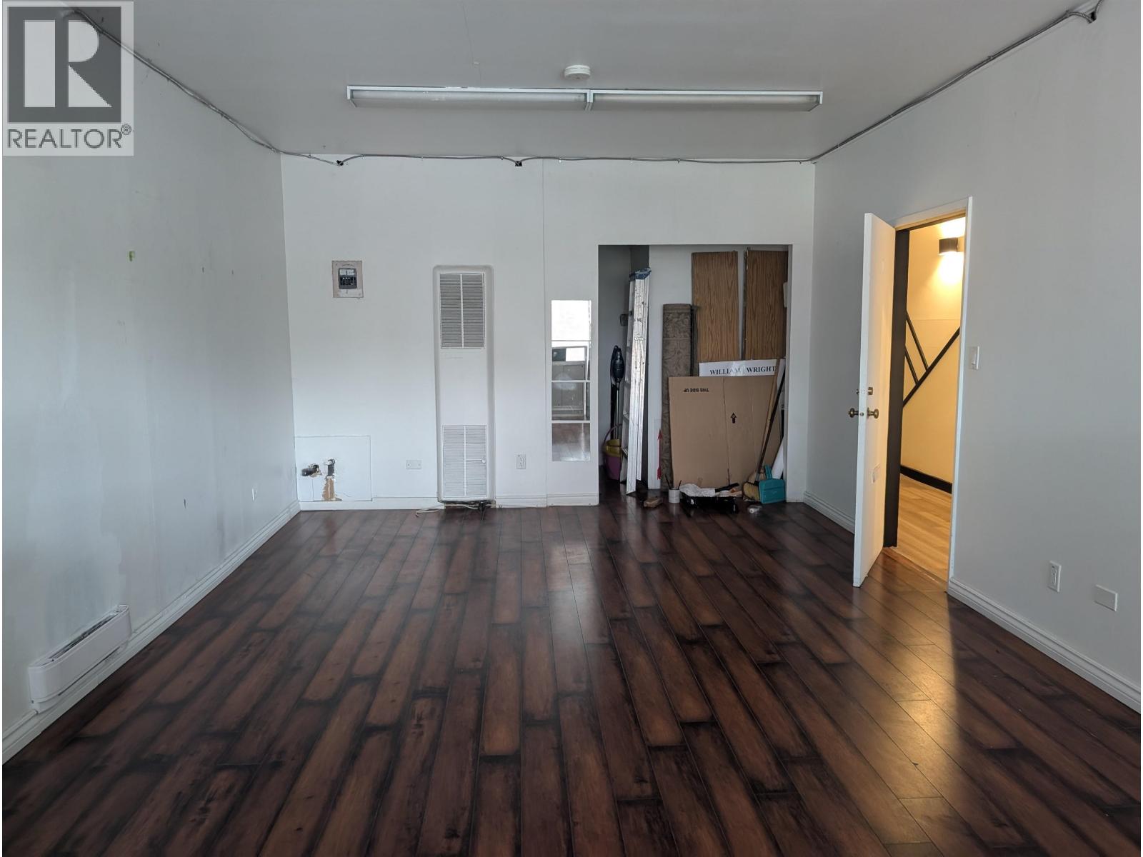 1 & 2 5936 Fraser Street, Vancouver, British Columbia  V5W 2Z7 - Photo 6 - C8072771