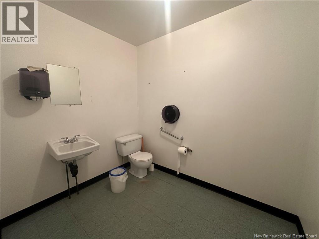 969 Royal Road, Memramcook, New Brunswick  E4K 1X5 - Photo 10 - NB130294