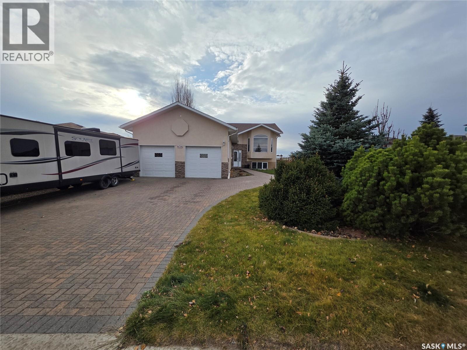 606 Battleford Trail, Swift Current, Saskatchewan  S9H 5C6 - Photo 32 - SK024207