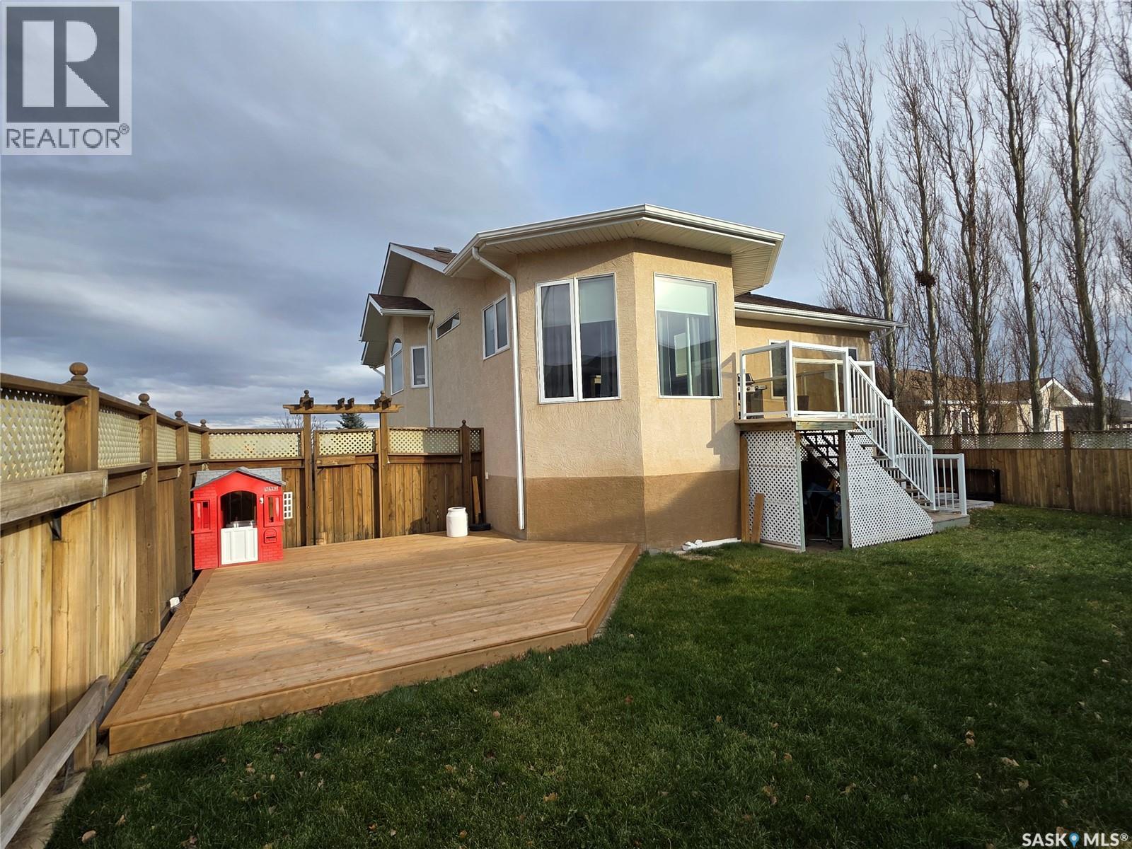 606 Battleford Trail, Swift Current, Saskatchewan  S9H 5C6 - Photo 33 - SK024207