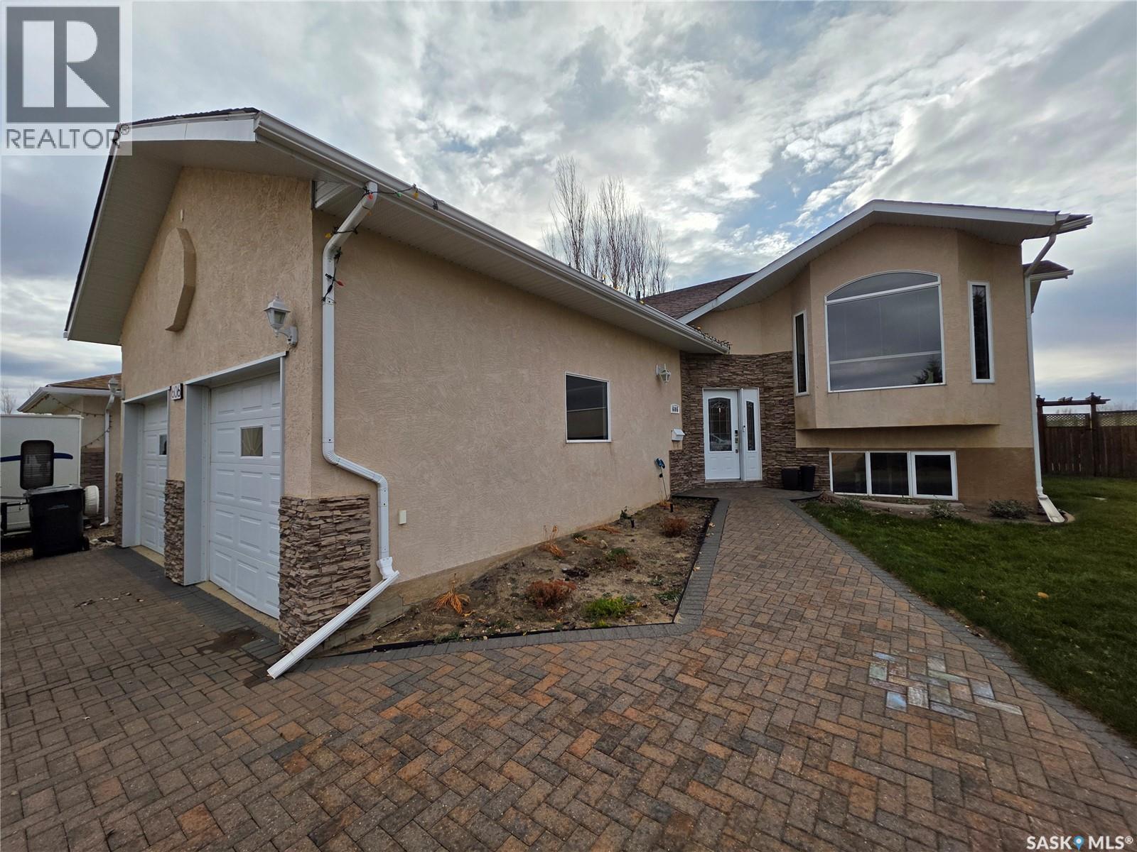 606 Battleford Trail, Swift Current, Saskatchewan  S9H 5C6 - Photo 40 - SK024207