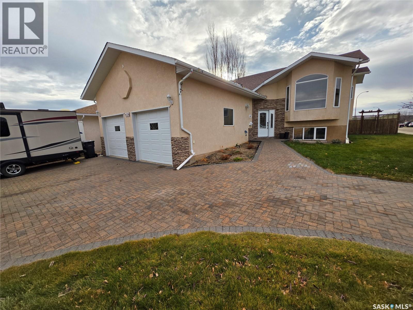606 Battleford Trail, Swift Current, Saskatchewan  S9H 5C6 - Photo 41 - SK024207