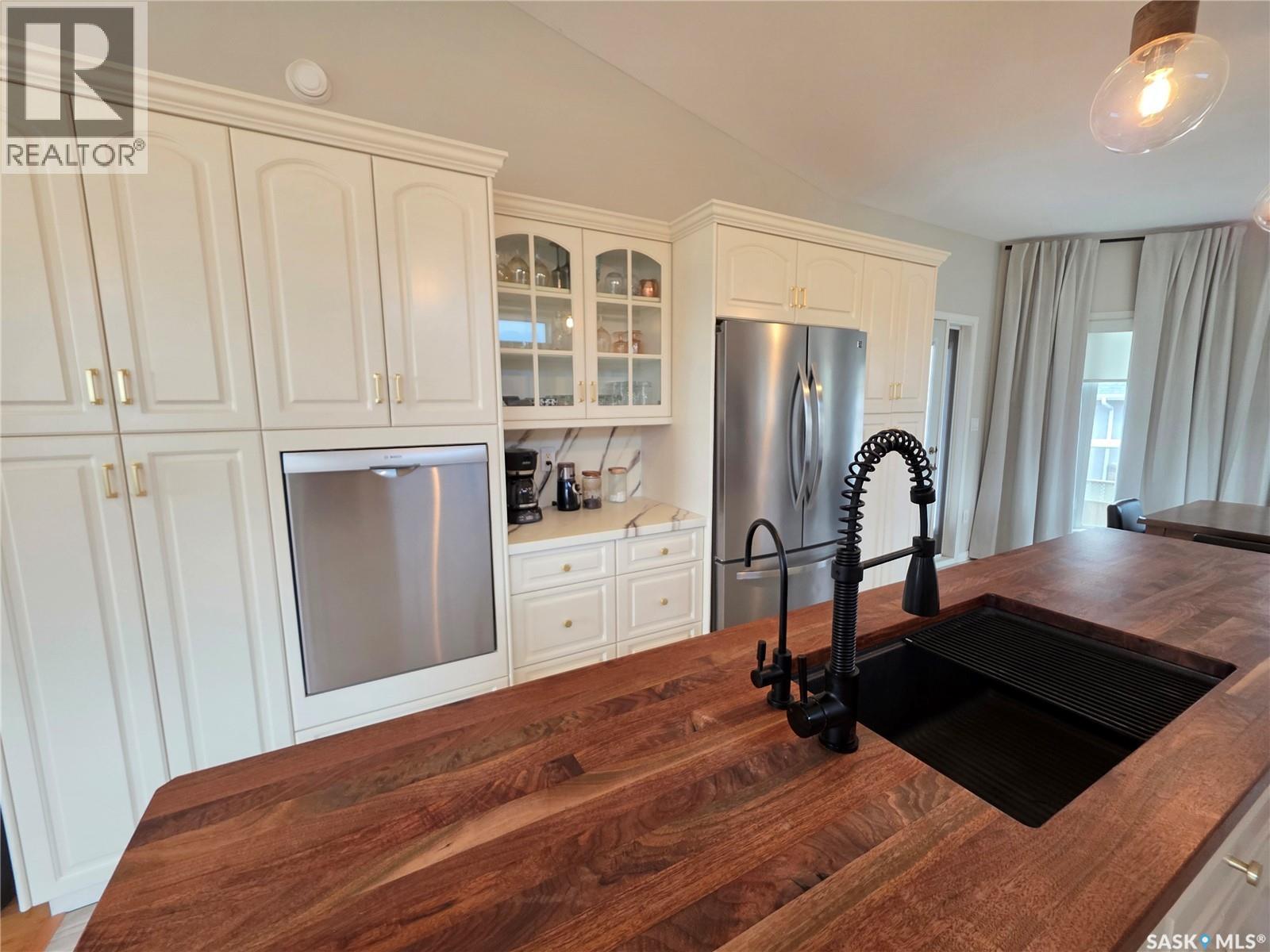 606 Battleford Trail, Swift Current, Saskatchewan  S9H 5C6 - Photo 6 - SK024207