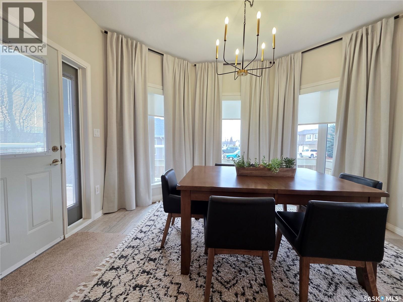 606 Battleford Trail, Swift Current, Saskatchewan  S9H 5C6 - Photo 8 - SK024207