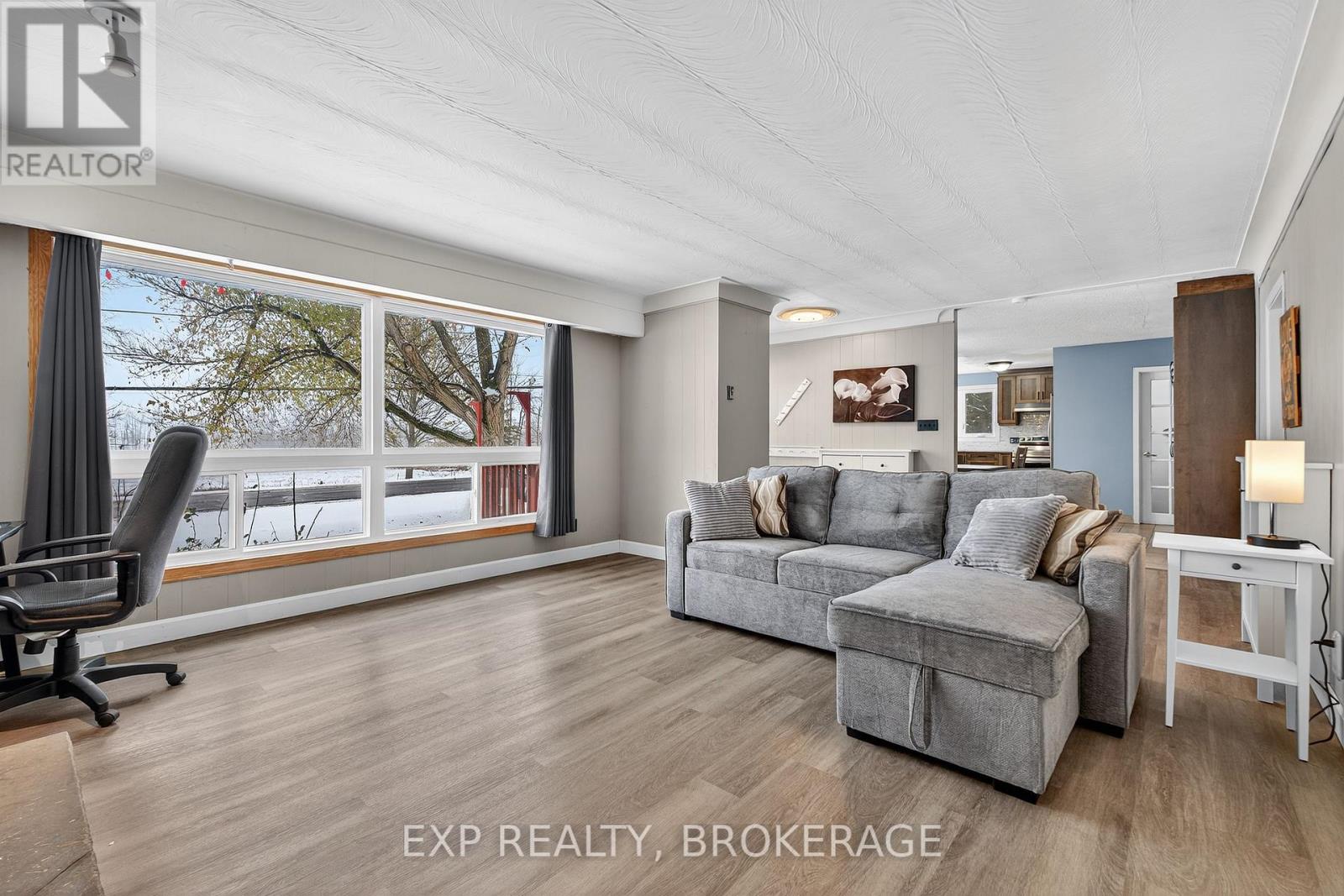 5578 Highway 38, Frontenac, Ontario  K0H 1V0 - Photo 11 - X12553776