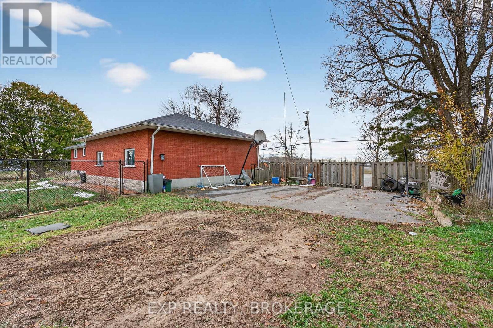 5578 Highway 38, Frontenac, Ontario  K0H 1V0 - Photo 35 - X12553776