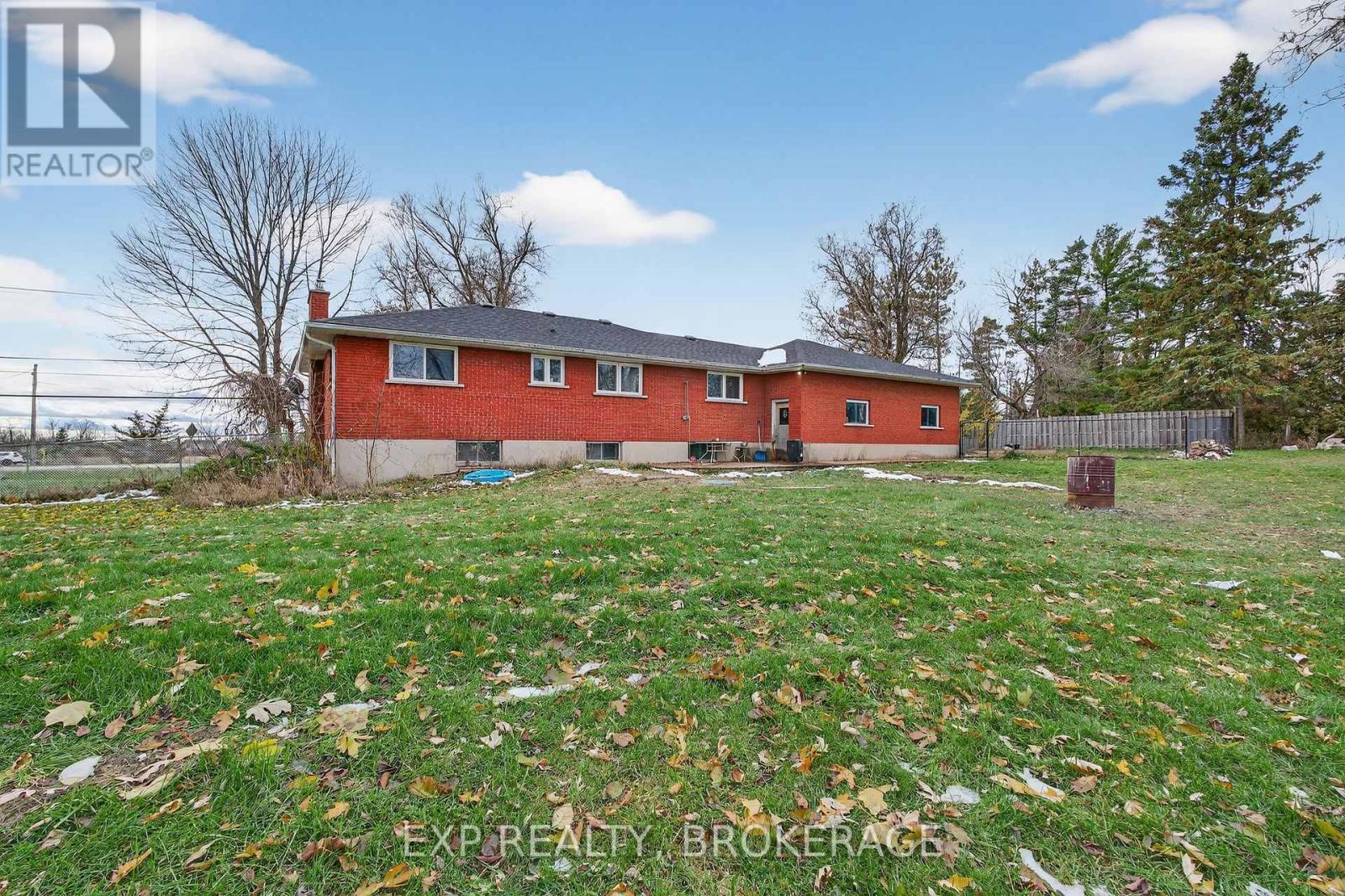 5578 Highway 38, Frontenac, Ontario  K0H 1V0 - Photo 31 - X12553776