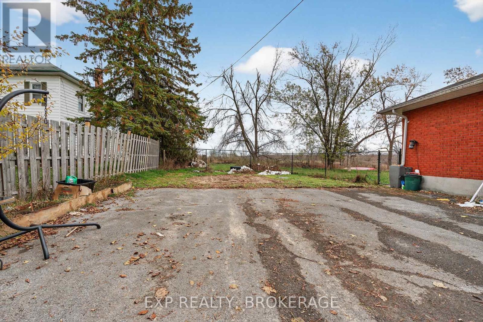 5578 Highway 38, Frontenac, Ontario  K0H 1V0 - Photo 37 - X12553776