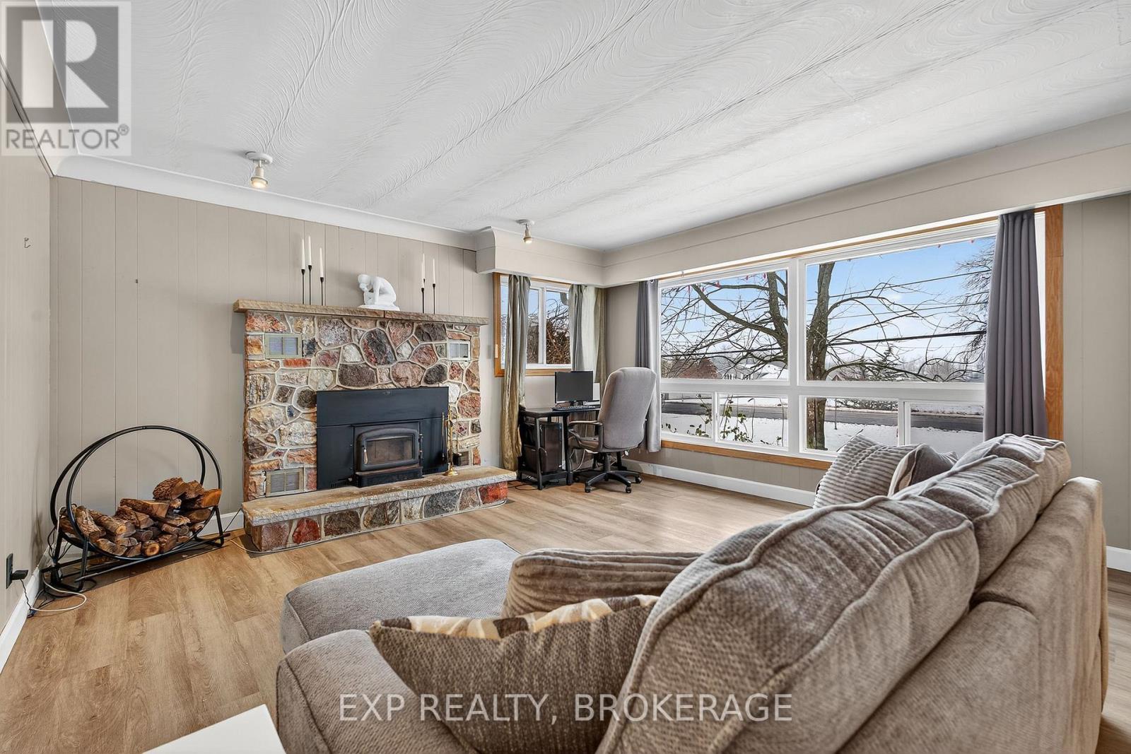 5578 Highway 38, Frontenac, Ontario  K0H 1V0 - Photo 9 - X12553776