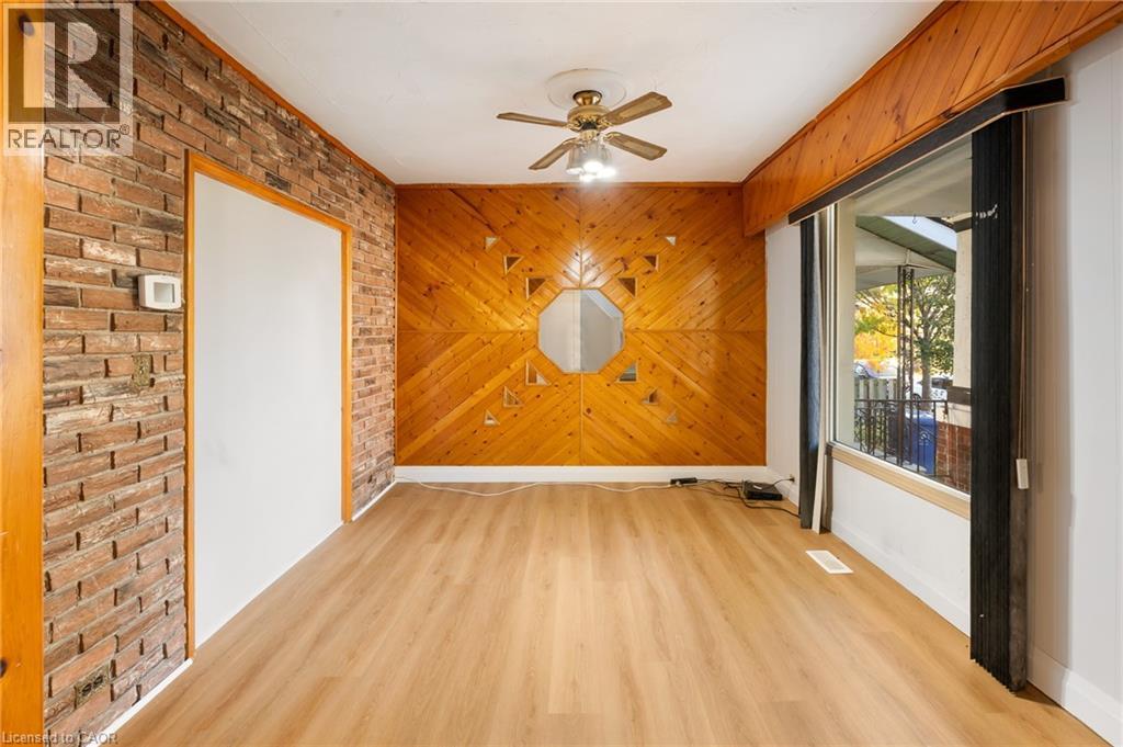 467 Grove Avenue, Windsor, Ontario  N9A 6G3 - Photo 5 - 40789001