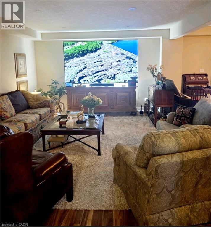 907 Frontenac Crescent, Woodstock, Ontario  N4V 0A6 - Photo 8 - 40788990