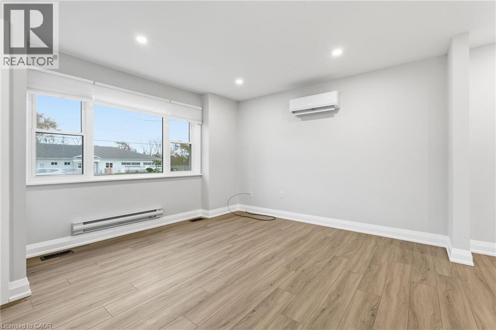 85 Martindale Road Unit# Main, St. Catharines, Ontario  L2S 2Y5 - Photo 4 - 40788650