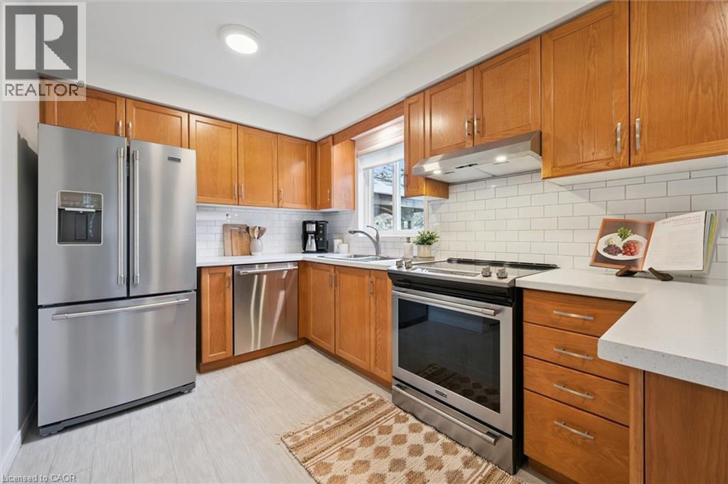 596 Canso Place, Waterloo, Ontario  N2K 3Z6 - Photo 16 - 40787998