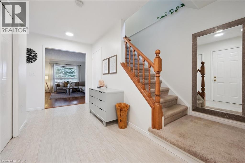 596 Canso Place, Waterloo, Ontario  N2K 3Z6 - Photo 7 - 40787998