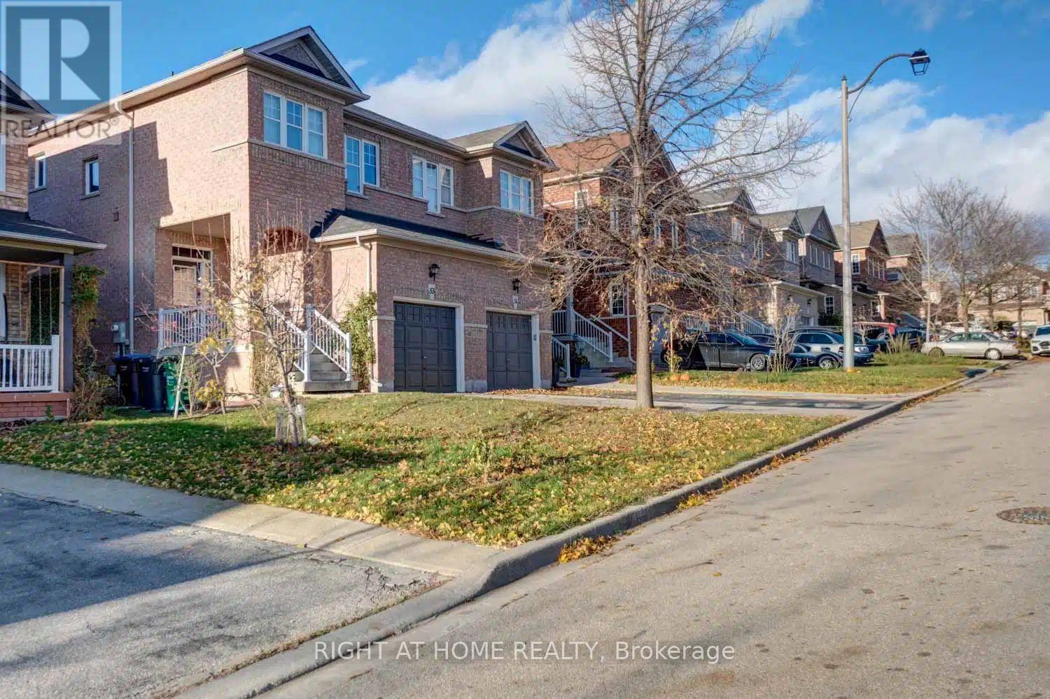 53 Silent Pond Crescent, Brampton, Ontario  L6V 4S9 - Photo 2 - W12549734