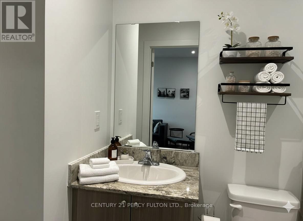 203 - 310 Broadway Avenue, Orangeville, Ontario  L9W 1L3 - Photo 5 - W12553888